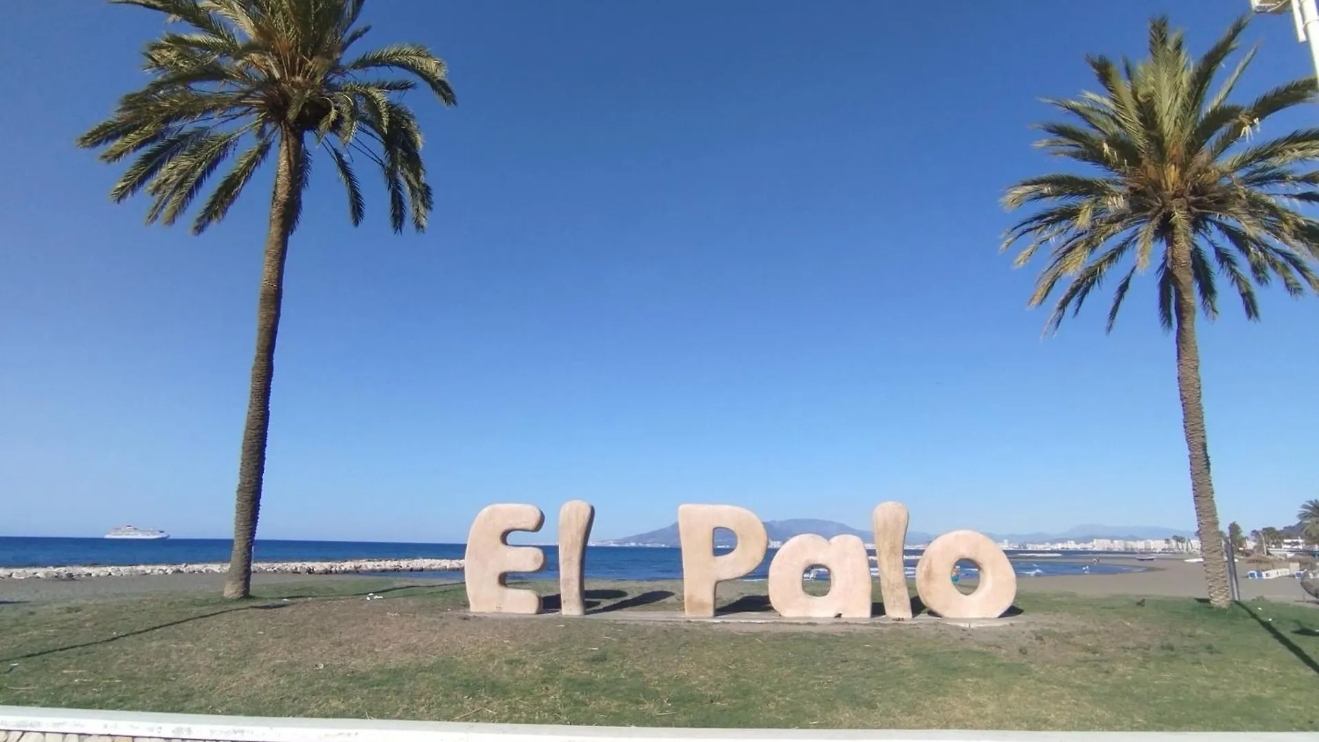 Apartamento Alhondiga El Palo Malaga